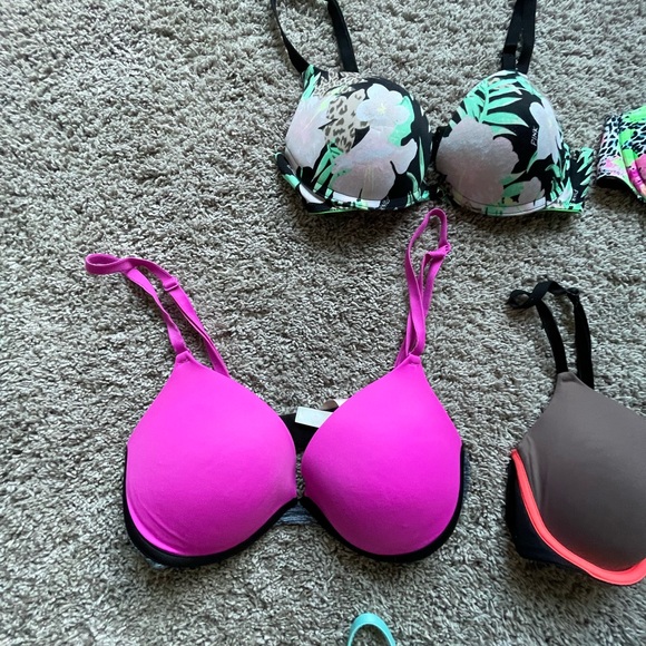 Victoria’s Secret Pink Push Up Bra Bundle Size 34B - Picture 3 of 6